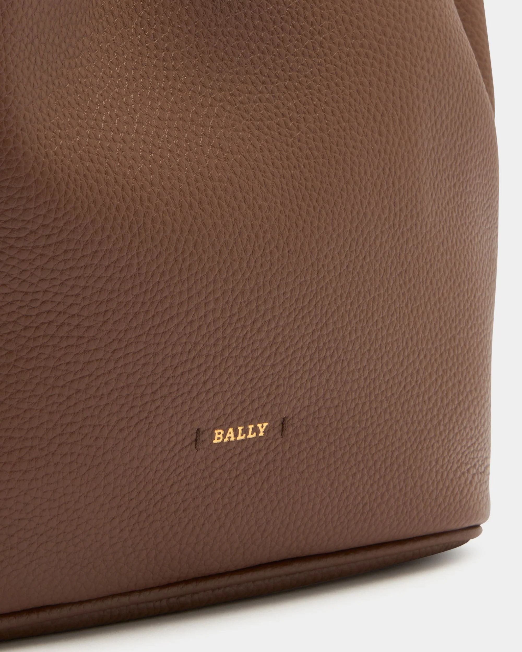 Bucket Bag in Brown Grained Leather - Image 4