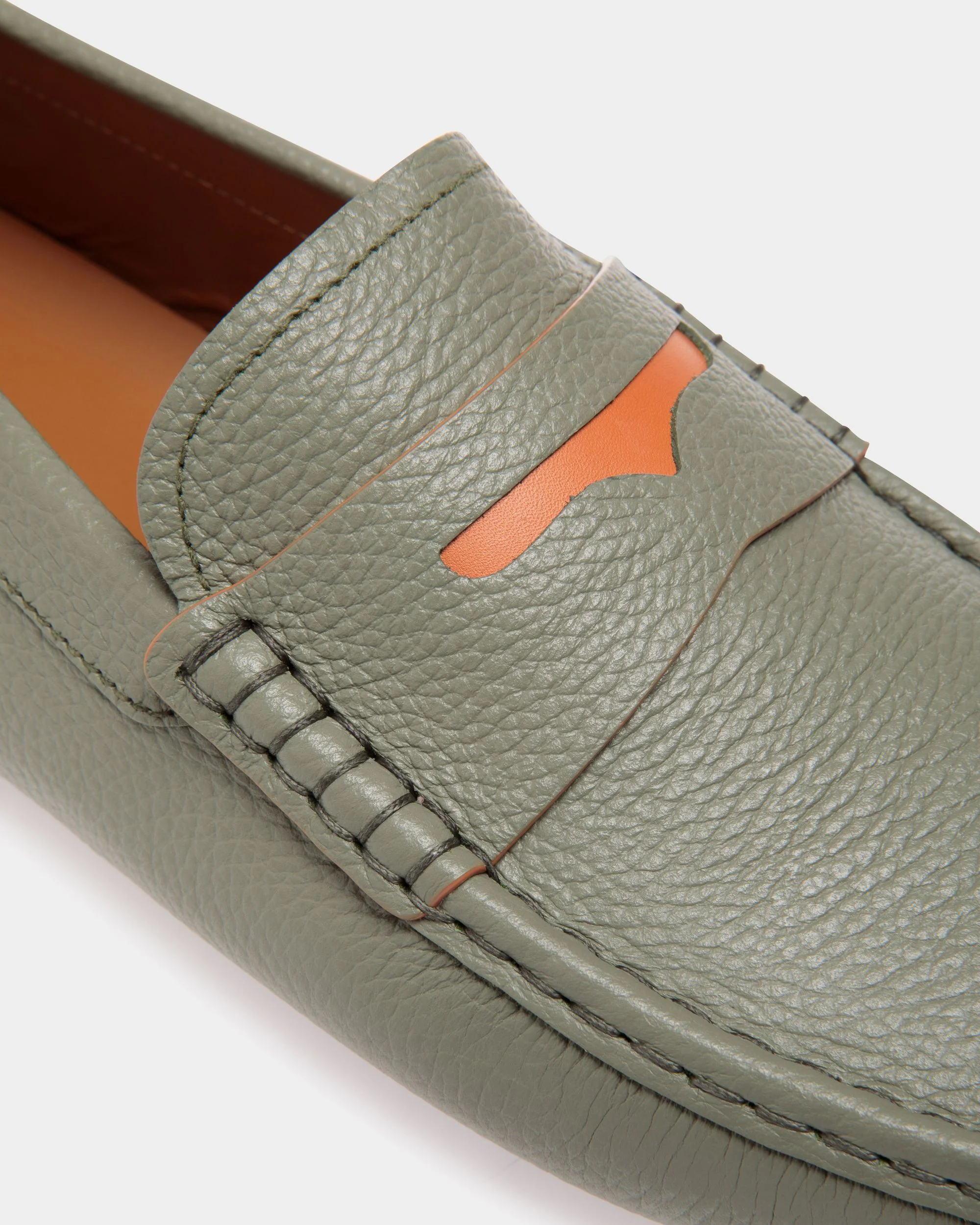 Driver in Green Grained Leather - Image 5