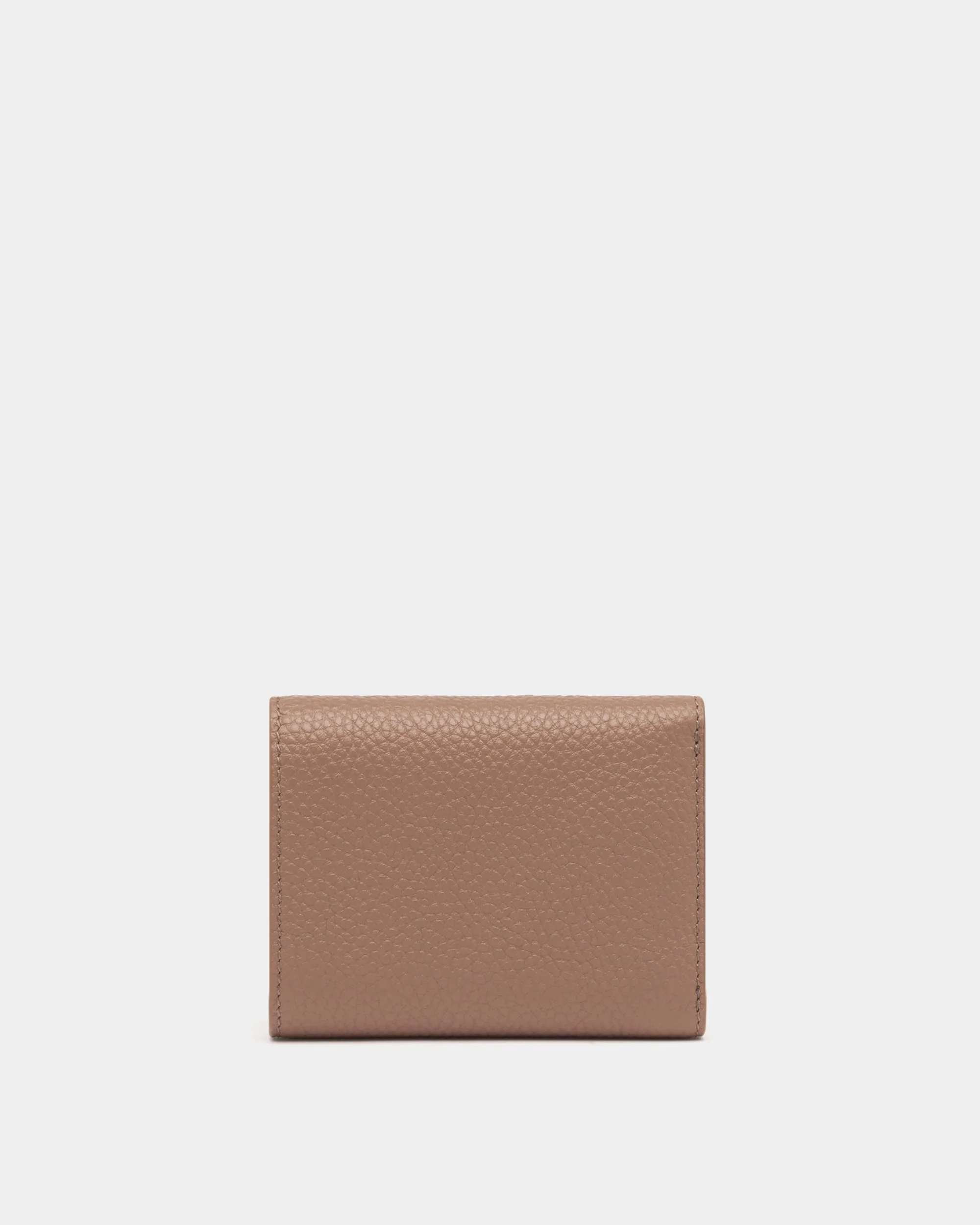Wallet in Beige Grained Leather - Image 2