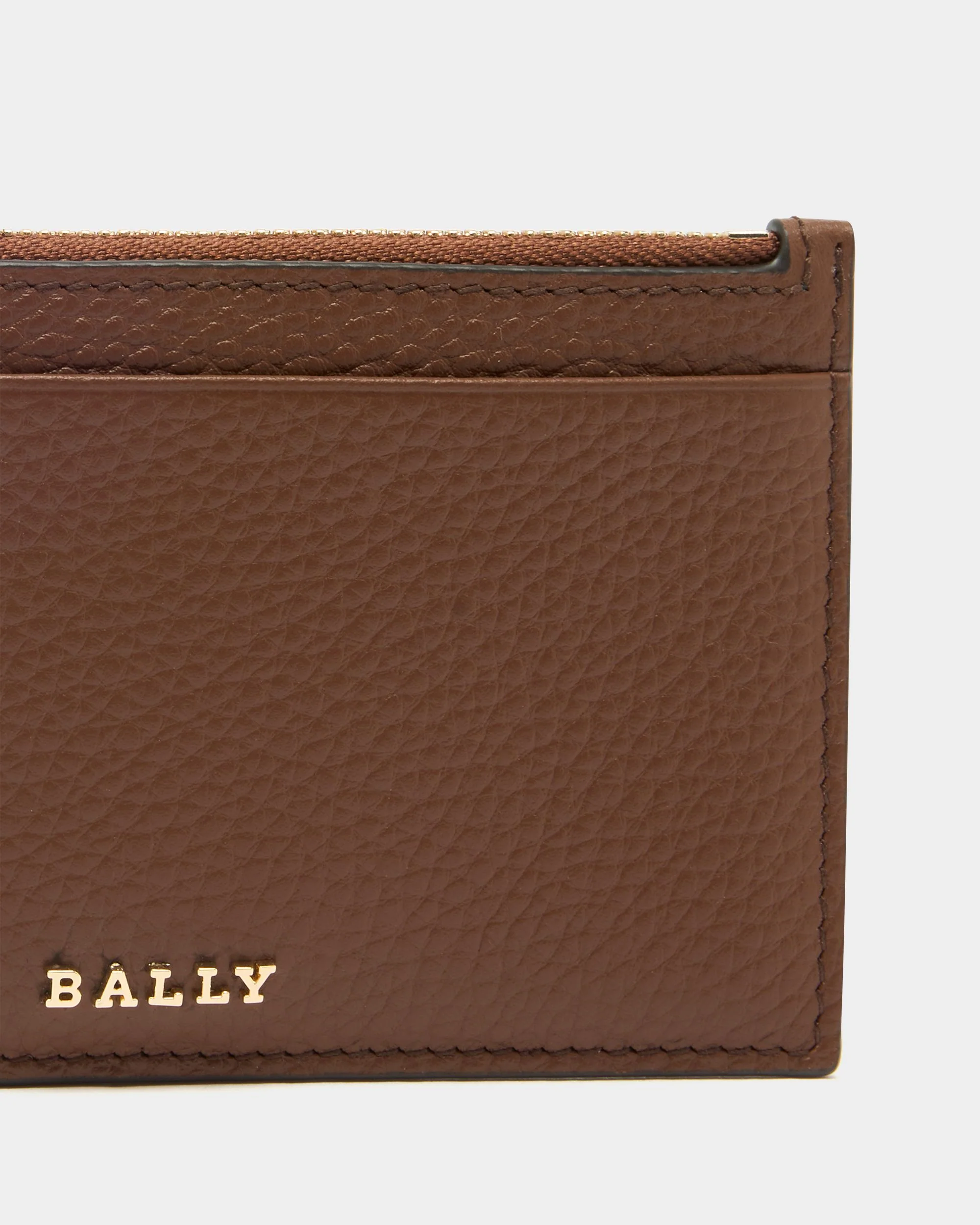 Zipped Card Holder in Brown Grained Leather - Image 4